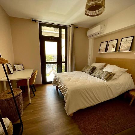 Tres Bel Appartement Central, Au Calme Avec Balneo 페르피냥 외부 사진